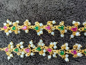 Jewellery Set Of Necklace , Ear Supporting chains