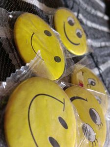 Look At This Vibrant Smiley Batches(Pack Of 5)