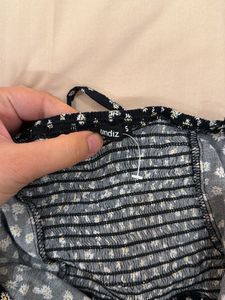 Floral Tie-Front Crop Top