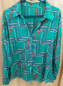 🏛️ Vintage Luxe Emerald Chain Print Shirt 🏛️