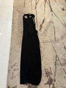 BLACK OPEN BACK DRESS ❤️❤️