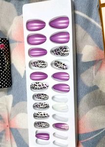 Press-On Nail Set