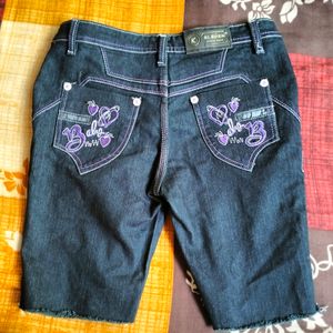 Black K-girl Denim Shorts
