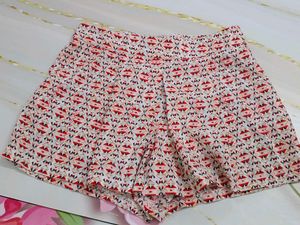 (100)Patterned Shorts