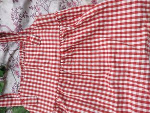 Ghingnam Checkerd Red Top