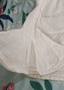 Zudio White Top With Bell Sleeves (Size XS)