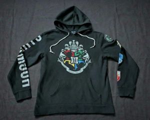 Official Harry Potter Hogwarts Hoodie 🧙‍♂️