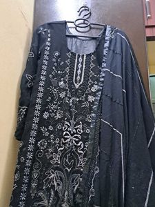black party wear