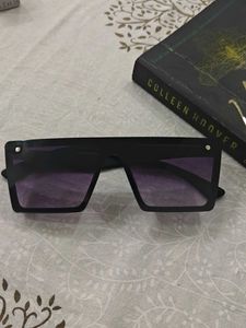 Black Frame Sunglasses