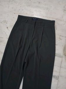 Korean Pleated Pants 🕊