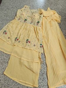 New Kurta Set With Stains
