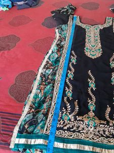 Elegant Embroidered Salwar Kameez