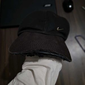 Black Nike Cap