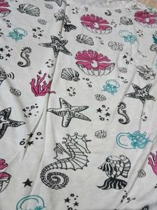 Patterned White T-Shirt top