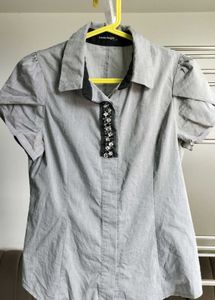 Gray Short Sleeve Blouse