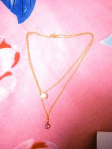 Pretty Neck piece