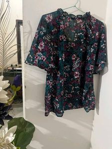 Floral Print Top with innerwear ❤️🩷🤎💙