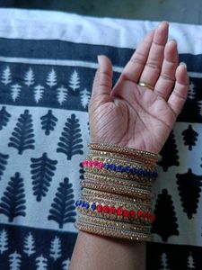 Embellished Bangle Set