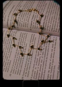 Stylish chocker Gold Necklace