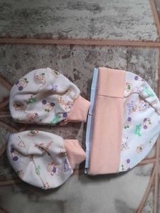 Newborn Baby Cap &amp; Mittens Set