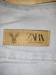 ZARA Slim Fit 1975 Basics Jeans High Wasted