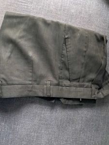 Men Light Weight Pant