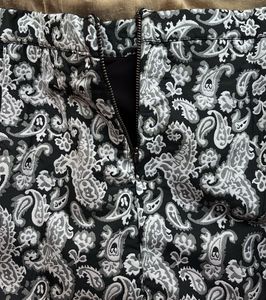 pencil skirt with black and white pattern