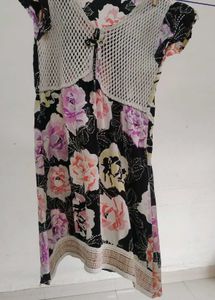 Floral Print Short Kurti with Crochet Detail
