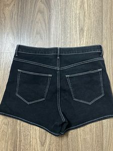 H&amp;M Black High Waisted Shorts