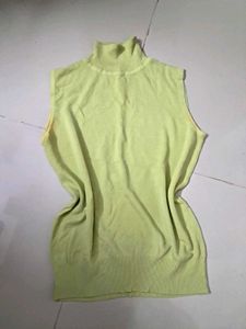 Sleeveless Neck Top