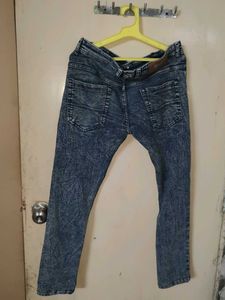 Acid Wash Jeans