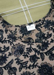 Women&#39;s Relaxed Fit Tunic Readymade Short Kurti