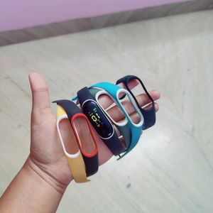 Digital Watch With Colour Changeable Straps