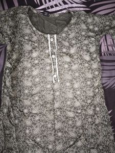 Elegant Floral Print Kurta Set