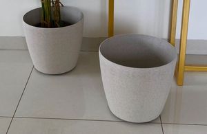 Set Of 2 - 12 Inches Planter Pots