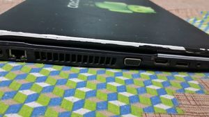ACER ASPIRE E1-531 Laptop
