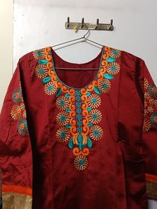 Embroidered Maroon Kurta