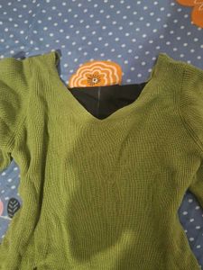 Baby doll Sweater Top With Long Sleeves