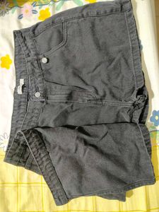 freakins denim skort 🫶🏻🪩🎀🩷