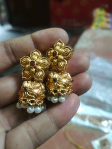 Gold Plated Pearl Necklace
