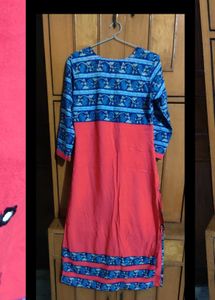 Red And Blue Patterned Kurta