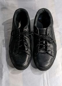 Puma Black Sneakers