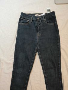 Levi's Dark Wash Skinny Fit Jeans
