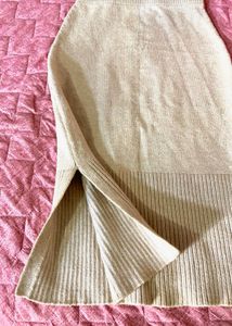 Dhamaka Sale Never Worn ✨Korean Knit Skirt