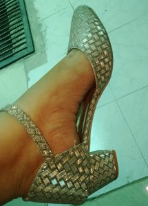 41 Size Silver Block Heels