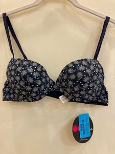 CloviaPaisley Under Wired Push-up Padded T-Shirt