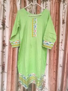 Fluorescent green kurti