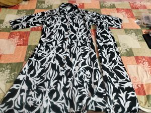 Chic Black &amp; White Dress