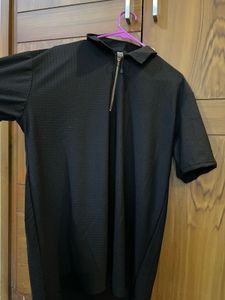 black stylish t shirt for men and boys