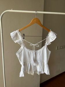 NEW LOOK Broderie White Tops